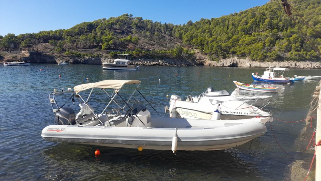 kefalonia boats rental